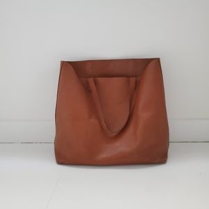 - Madewell brown leather Transport tote